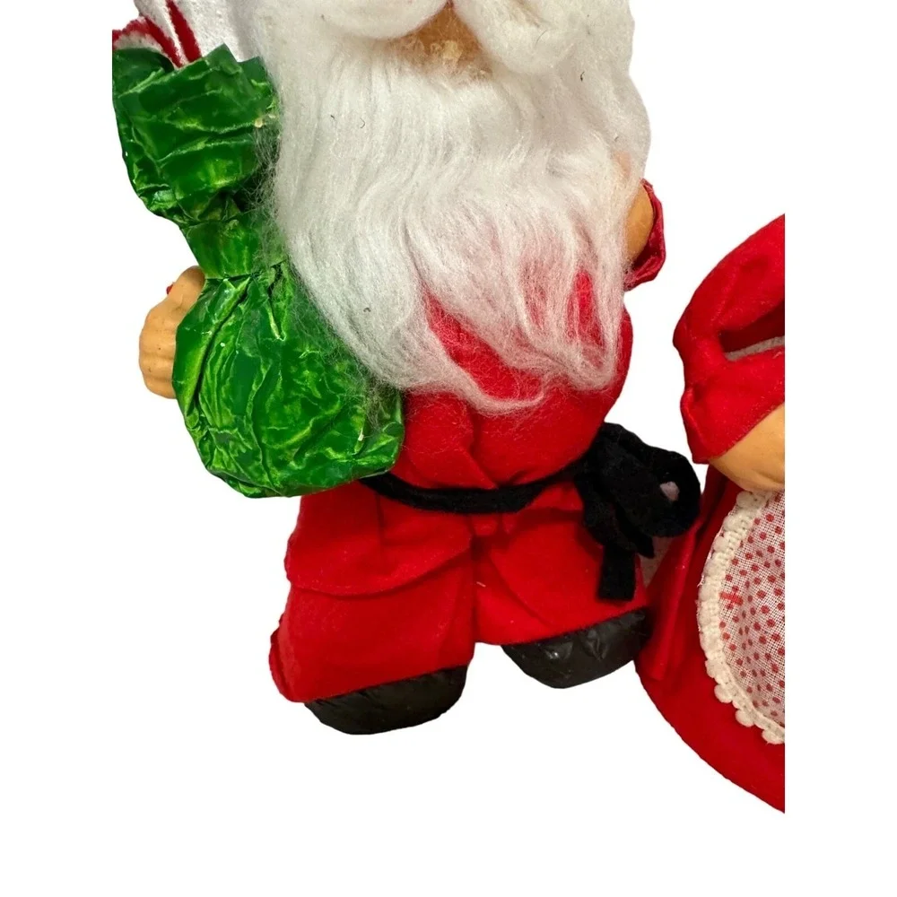 Vtg Mr And Mrs Santa Claus Christmas Figure Decor Granny‎ Core MCM Kitschy 10